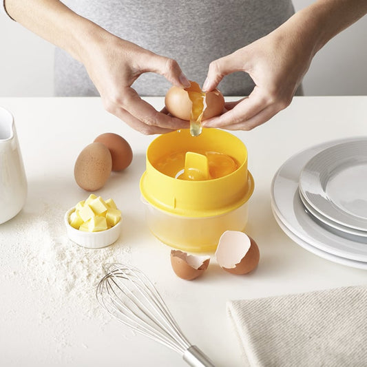Egg Yolk & White Separator – Easy Baking Kitchen Tool